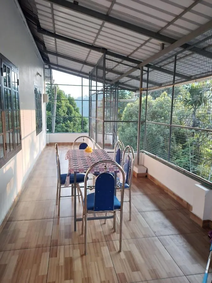 Cherry Blossom Homestays Munnar 2Bhk 0*,